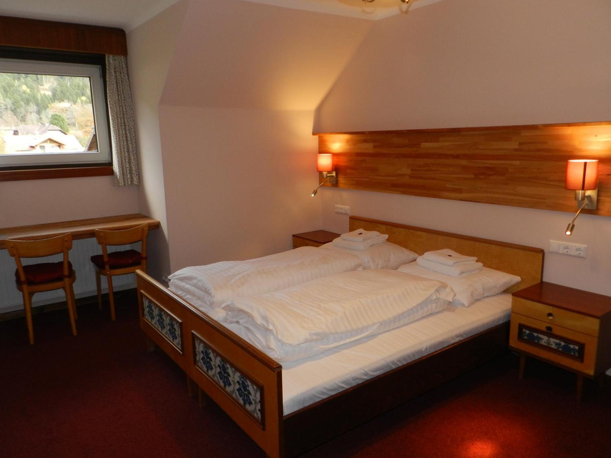 Locus Malontina Hotel Гмюнд Номер фото